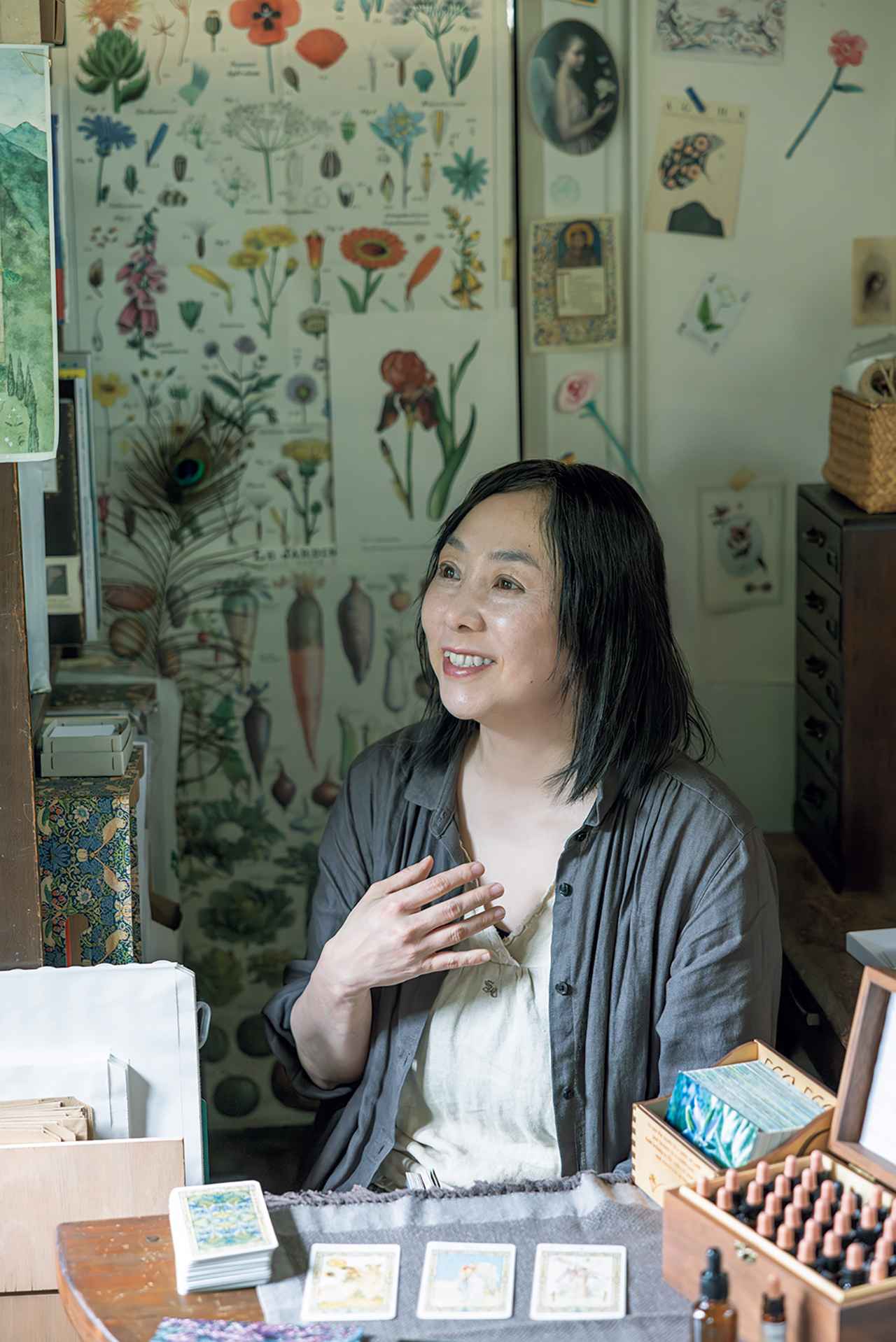 画像 : 1番目の画像 - 「花と本と②
植物と人をそっとつなぐ書店
「草舟あんとす号」」のアルバム - T JAPAN:The New York Times Style Magazine 公式サイト