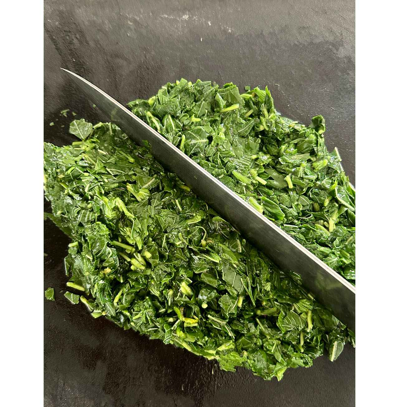 画像 : 5番目の画像 - 「平野由希子の「野菜とお酒」
―幸福な大人の食卓―
Vol.54 モロヘイヤのレシピ」のアルバム - T JAPAN:The New York Times Style Magazine 公式サイト