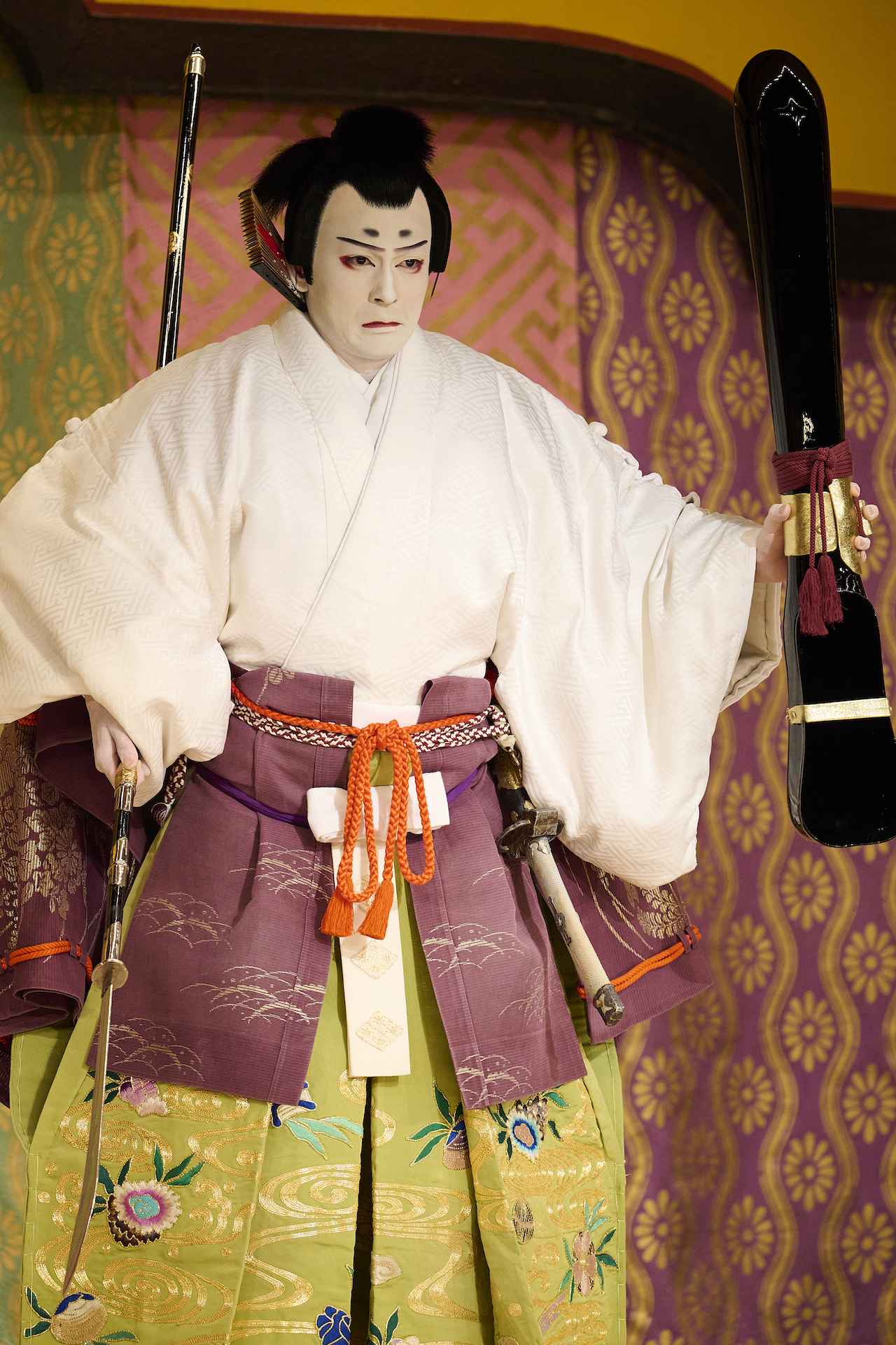 画像 : 2番目の画像 - 「市川染五郎が語る
受け継ぐ芸、同世代の刺激。
高麗屋の未来を担って
令和を駆ける“かぶき者”たちVol.24」のアルバム - T JAPAN:The New York Times Style Magazine 公式サイト