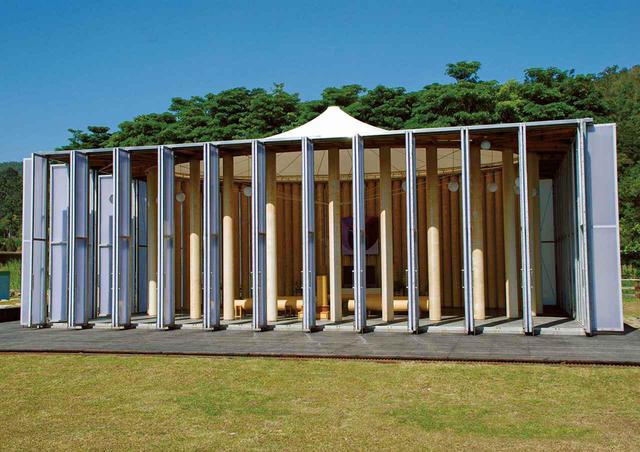 画像: 「紙の教会」。1995年、同じく神戸に建てられ、2008年に台湾に移築(写真は台湾) AFYEN HSIN-CHU