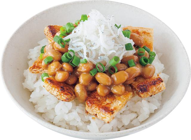画像: おろししらす納豆丼