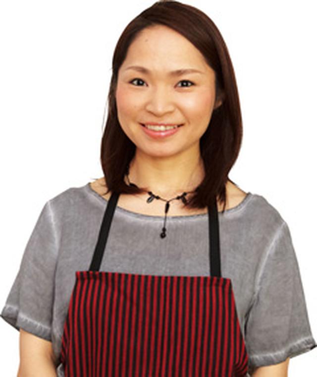 画像: 植松良枝さんがおすすめする、料理に使う、かごとざる 「ちくわとズッキーニの磯辺かき揚げ」「グリーンガーリックバケットとトマトチーズバゲット」