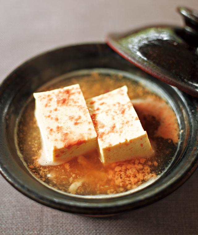 小鍋仕立て湯豆腐」・松田美智子の季節の仕事「いかの塩辛