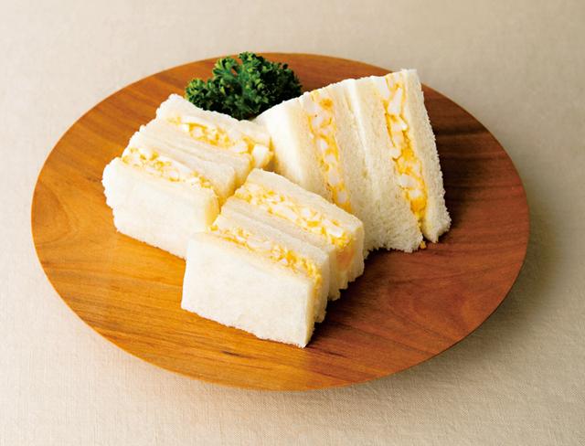 画像: 底の部分に『天然生活』の焼印が入ります 商品協力/アイドカ 料理/しらいのりこ 撮影/林 紘輝