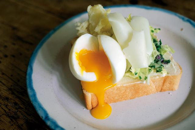 画像2: 巻頭料理 細川亜衣さんの「秋冬野菜を閉じ込める料理」
