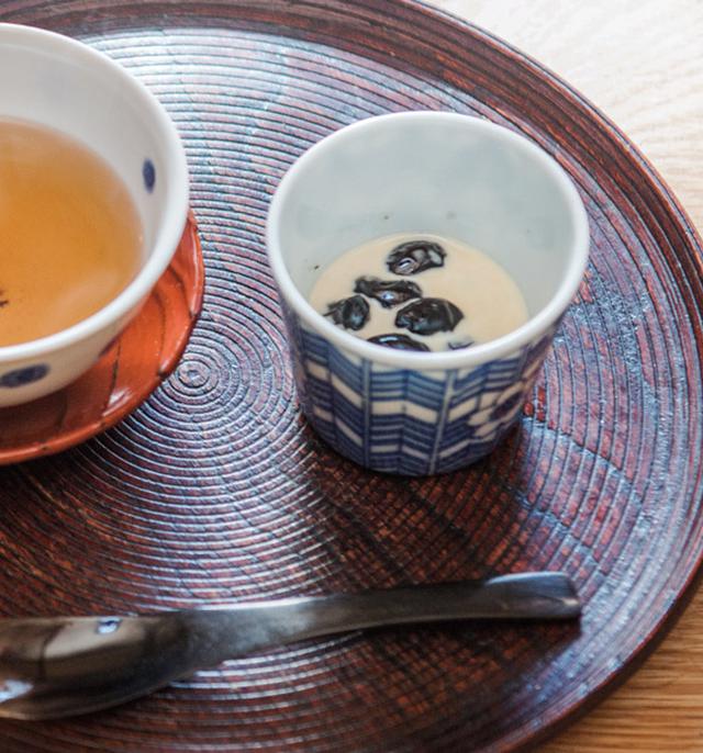 画像: 黒豆デザート