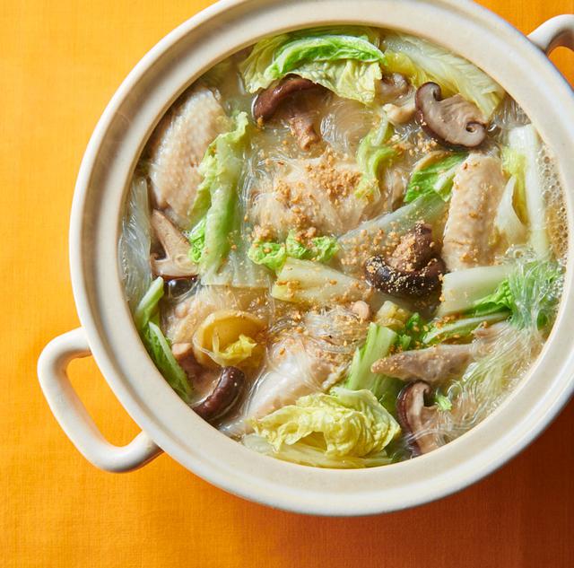 画像: 「鶏手羽先と春雨の煮込み鍋」