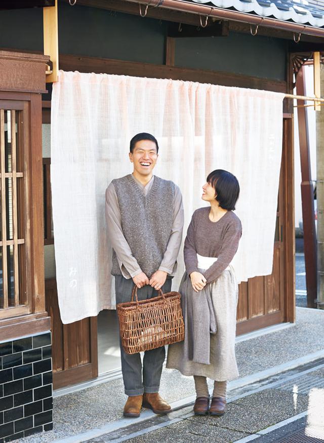 画像: 手紡ぎや手織りでていねいにつくられた、やさしい服