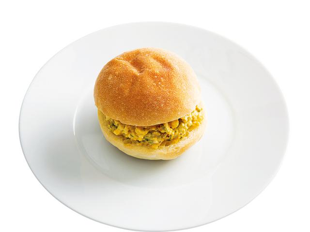 画像: 丸パンで 和風玉子サンド