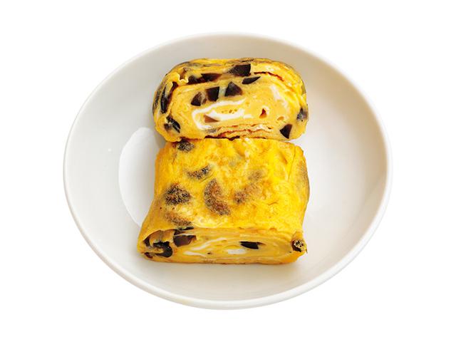 画像: アレンジ① オリーブ入り玉子焼き