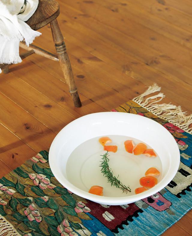 画像1: 5:00 足湯をする