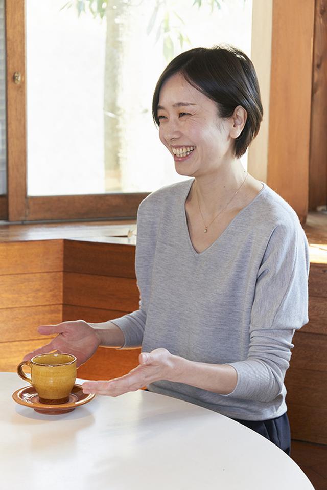画像: 「失敗したっていいじゃないですか」と明るく笑って話す長谷川さん