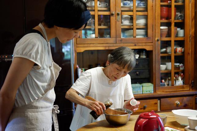 画像: (写真左から)「古民家 七代」米山永子さんと、寺岡亜希子さん