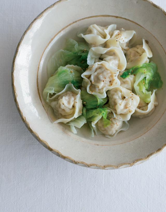 画像: 巻頭料理 渡辺有子さん 心を込めて、いつもの家庭料理