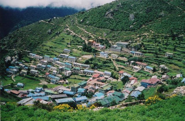 画像1: 村暮らし、まちあるき。
第17回 ネパール2004、旅の記憶をたどって|玉木美企子