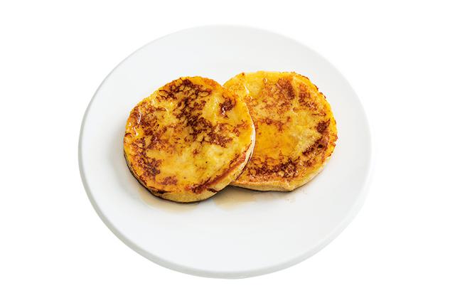 画像: 濃厚な味わいの秘密は、裏ごししたバナナ!じわりじわりと火を入れて、ふっくらと焼き上げるのがおいしさの秘密