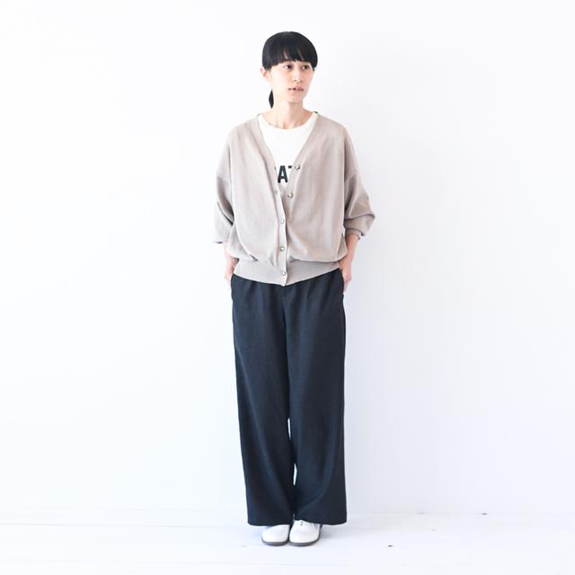 画像: シロのレースアップシューズ ¥19,000/アデュートリステス その他、スタイリスト私物