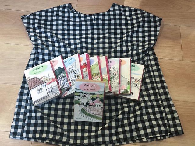 画像1: 服を作ってみよう。本を見て。