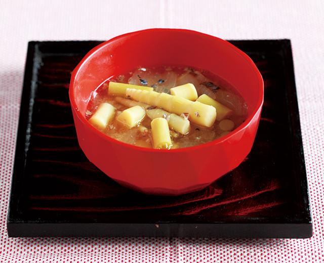 画像: 根曲がり竹とさば缶の味噌汁のつくり方