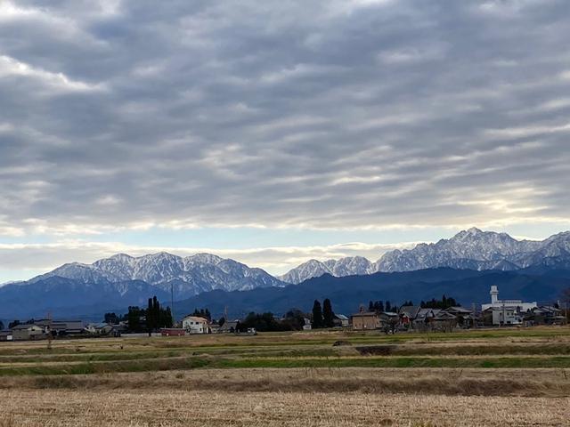 画像: 日に日に山は雪化粧
