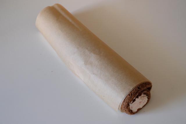 画像: クッキングシートで包む