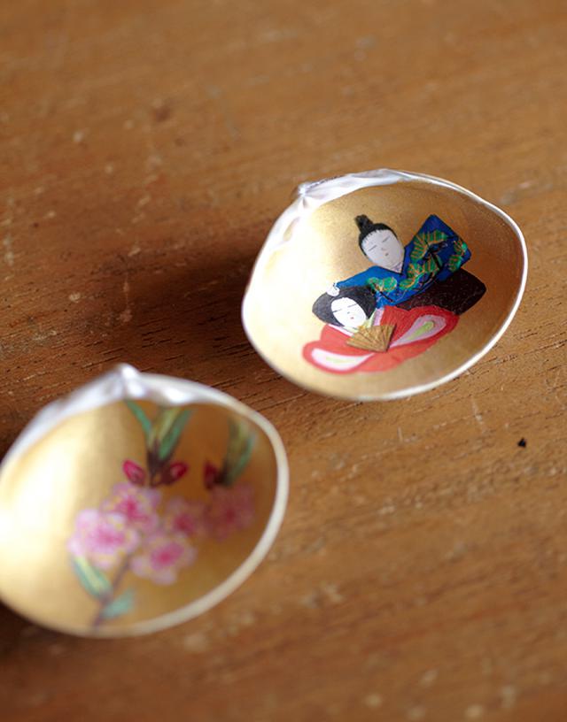 画像: 桃の花と、お雛さまが対になった合わせ貝