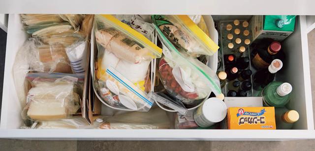 画像: Check 2 深さがある引き出しに入った食材は、捜す手間が大変です