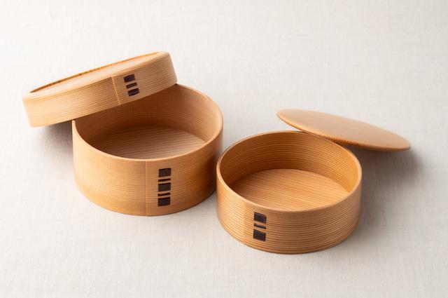 画像: 直径13.5×高さ10.5cm、容量300ml(上段)、500ml(下段)、価格16,000円(税抜)