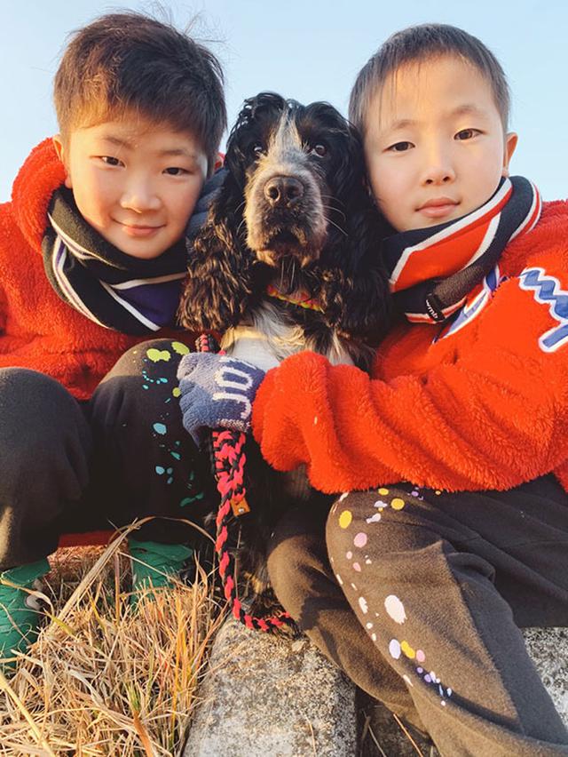 画像2: 保護犬カフェで出会った真っ黒のワンちゃん