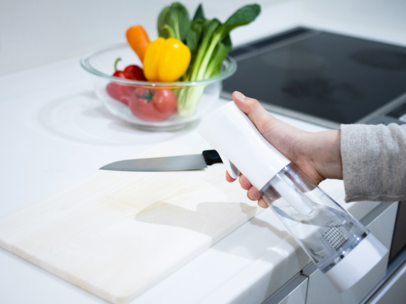 画像: 調理器具や調理台など、キッチン周りの除菌に最適