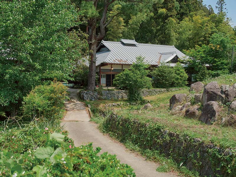 画像: 小鮒さんの家は築150年の古民家