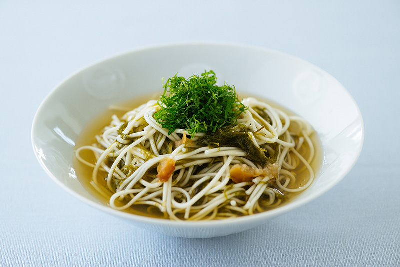 画像: 4 「もずくそうめん」のつくり方|松田美智子さん