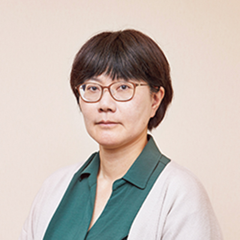 画像1: ひとりで過ごす「充電期間」にゆっくり読みたい“おすすめ8冊”。平井の本棚・津守恵子さんの読むと元気になれる本