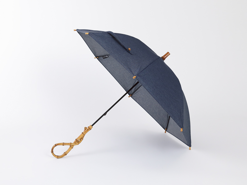 画像: 寸法：全長76cm、親骨47cm　質量：約280g　材質：生地＝綿、ハンドル＝竹、中棒＝スチール、その他＝グラスファイバー