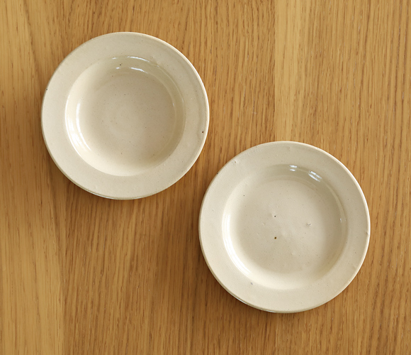 画像: 各直径12.8×高さ2cm