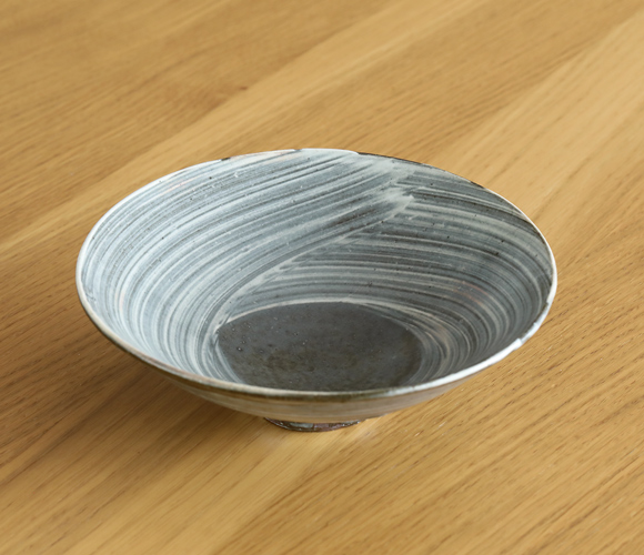 画像: 普段使いにもおもてなしにも。直径19×高さ6.5cm