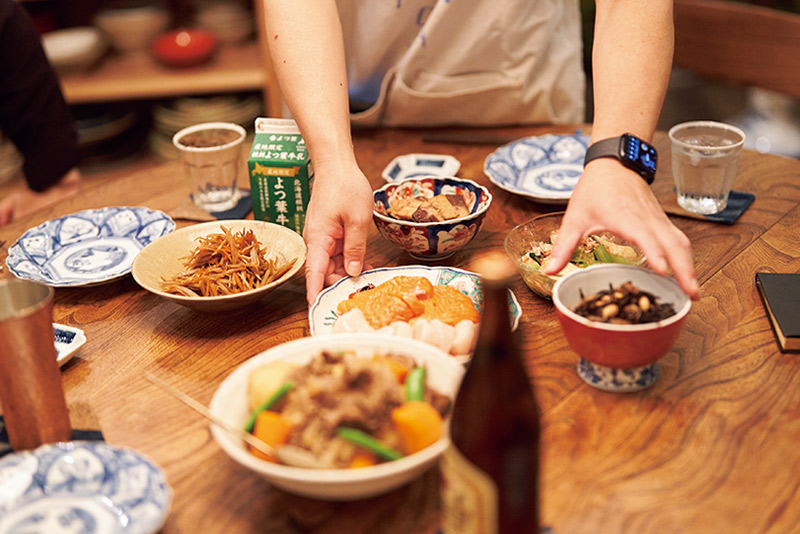 画像: 気取りなく、それでいて心を尽くしたメニュー。「笹谷さんは食事になぜか牛乳を合わせます」