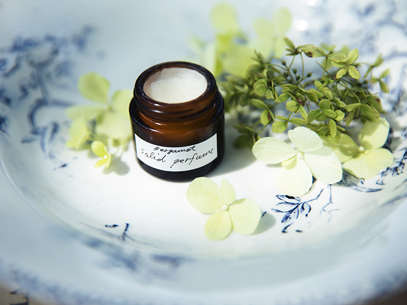 画像: みつろうで楽しむ 練り香のつくり方