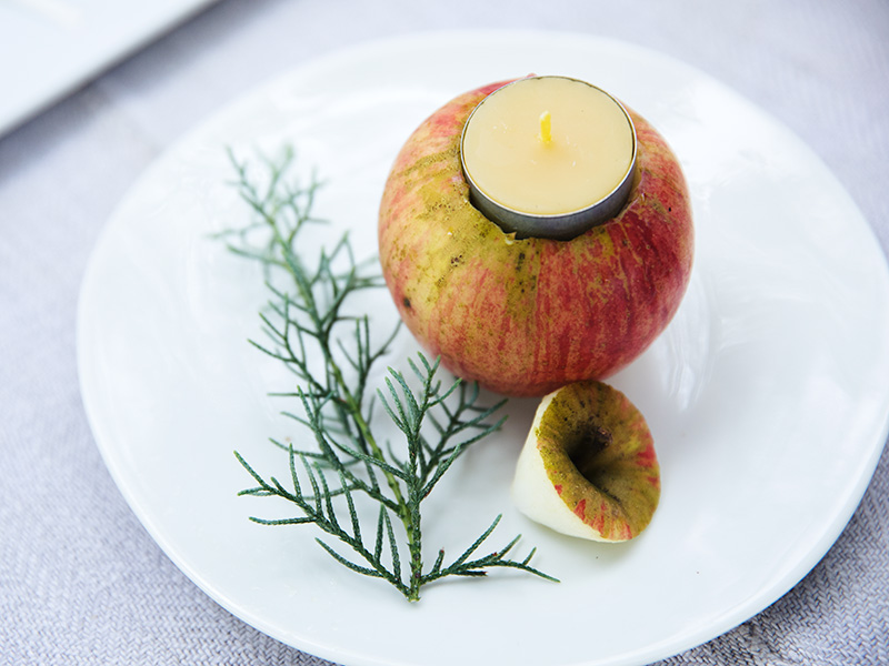 画像: 「蜜蝋(みつろう)キャンドル」のつくり方。びん、紙コップ、製菓用の型に“流し込むだけ”簡単かわいいハンドメイド/RARI YOSHIOさん