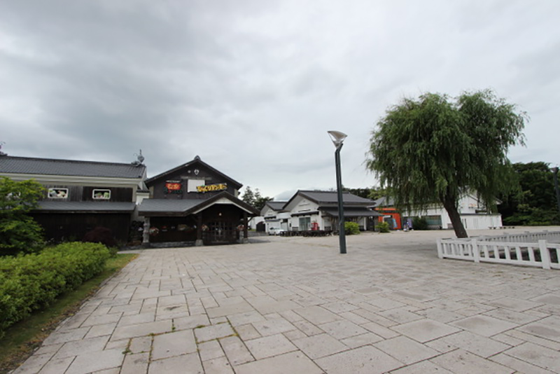 画像: 仙台藩から続く歴史を感じされる建物が並ぶ「だて歴史の杜」