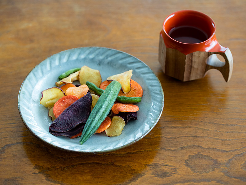 画像: KIKIさんの読書のおやつ 麻布野菜菓子の「野菜チップス（あじ塩）」
