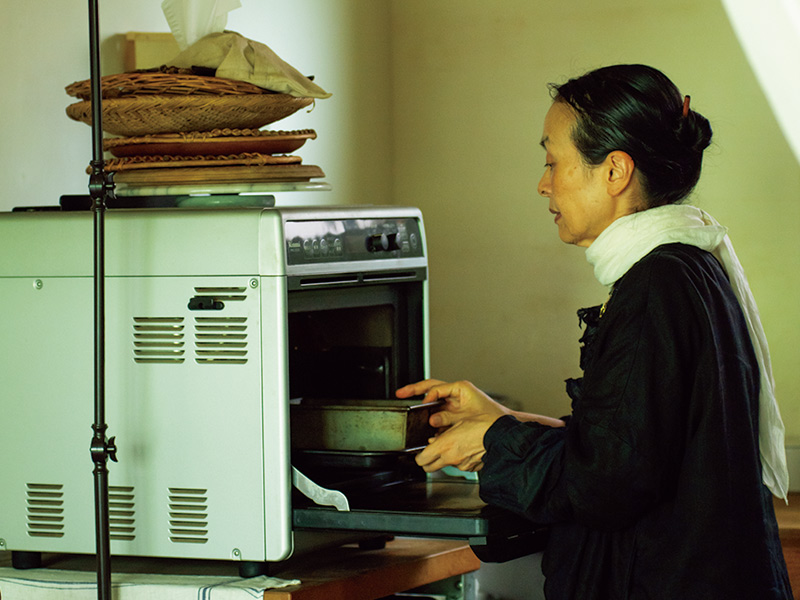 ライアー奏者・山下りかさんの「古民家暮らしのDIY」鎌倉の築50年の家で過ごす豊かな毎日。必要なら“しっかり修繕”セルフリノベーションで心地よく