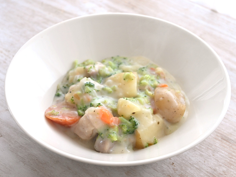 画像: ルー不使用で約42%脂質カット！ ノンオイル「豆乳ホワイトシチュー」のつくり方