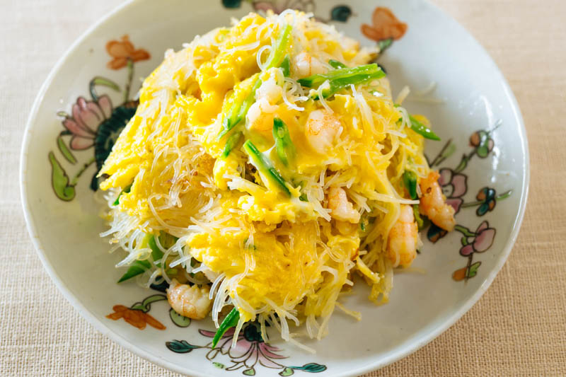 画像: オムレツビーフンのつくり方