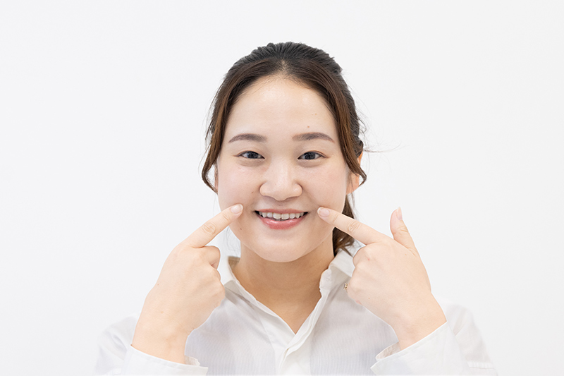 画像1: 1日10秒で素敵な笑顔を手に入れる 「ストロートレーニング」