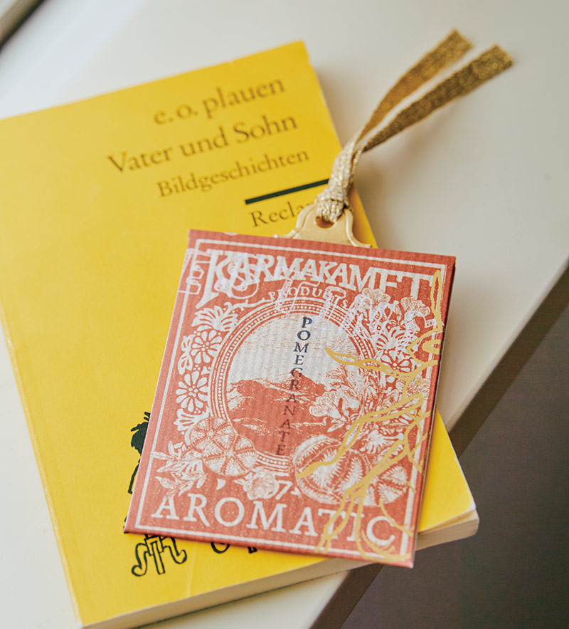 画像: 香りつき「しおり」