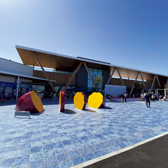 画像: DATA／道の駅「くるくるなると」