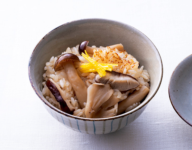 画像: きのこの味、香り、食感を味わいつくす 「きのこご飯」のつくり方