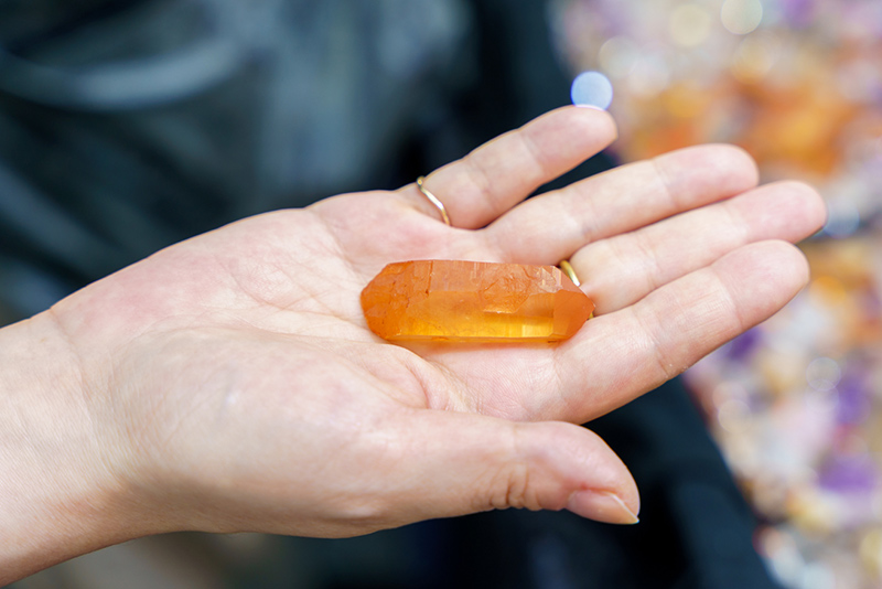 画像: 今回のイベントではこのオレンジクォーツをよく見かけました