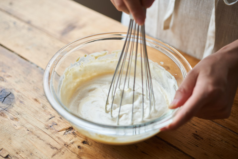 画像3: ほっとするやさしい甘み「甘酒ヨーグルトスフレケーキ」のつくり方。しゅわっととろける軽やかなケーキ|榎本美沙の発酵暮らし